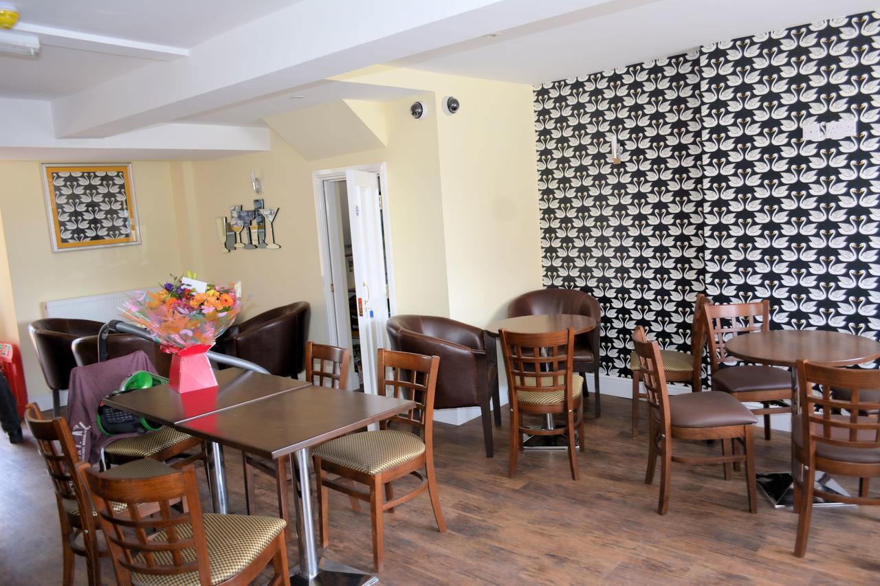 The Swan @Old Stratford Hotel Milton Keynes Luaran gambar